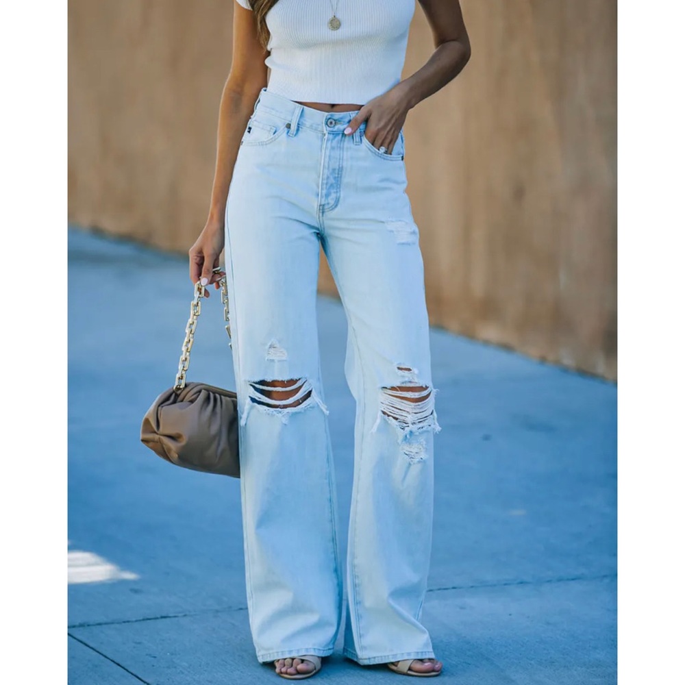 Kancan || Ultra High Waist 90s Light Washed Distressed Wide Leg